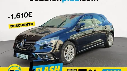 Usado Renault Mégane IV Zen 132 CV (97 kW) 2017 Negro Utilitario