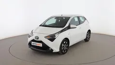 Blanco Usado 2021 Toyota Aygo X-wave Utilitario | 13.599 € (Precio justo)