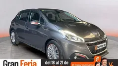 Usado 2018 Peugeot 208 Allure Utilitario | 9990 € (Precio justo)