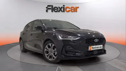 Usado Ford Focus ST-Line 155 CV (114 kW) 2024 Negro Berlina