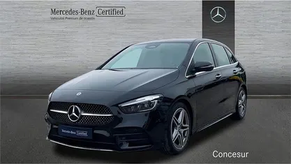 Usado Mercedes B180 116 CV (85 kW) 2024 Negro Monovolumen