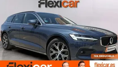 Usado Volvo V60 Core 197 CV (144 kW) 2023 Azul Familiar