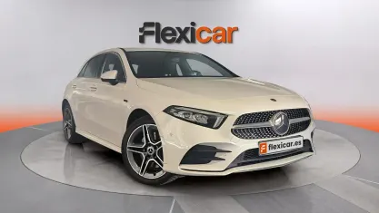 Usado Mercedes A250 218 CV (160 kW) 2021 Blanco Berlina