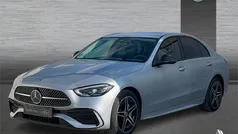Gris / plata Usado 2024 Mercedes C300e Berlina | 53.400 € (Precio justo)