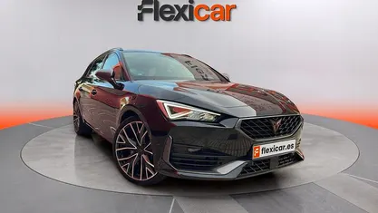 Usado Cupra Leon 310 CV (228 kW) 2021 Negro Familiar