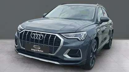 Usado Audi Q3 Advanced Plus 150 CV (110 kW) 2019 Gris SUV