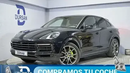 Usado Porsche Cayenne E-Hybrid Platinum Edition 470 CV (345 kW) 2023 Negro SUV