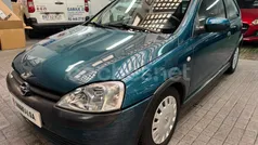 Usado 2002 Opel Corsa SRi Berlina | 2850 € (Precio justo)