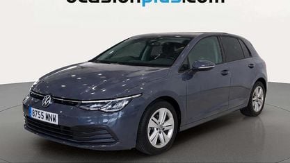 Begagnad VW Golf VIII Life 131 HK (96 kW) 2024 Grå Halvkombi