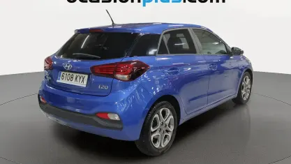 Usado Hyundai i20 100 CV (73 kW) 2019 Azul Utilitario
