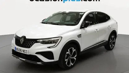 Usado Renault Arkana Techno 140 CV (102 kW) 2025 Blanco SUV