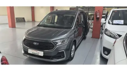 Usado Ford Grand Tourneo Connect Active 114 CV (83 kW) 2023 Monovolumen
