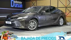 Marrón Usado 2021 Toyota Camry Luxury Berlina | 26.690 € (Precio justo)
