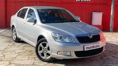 Gris / plata Usado 2013 Skoda Octavia Ambition Berlina | 9790 € (Buen precio)