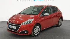 Usado 2019 Peugeot 208 Signature Sky Utilitario | 8291 € (Super precio)