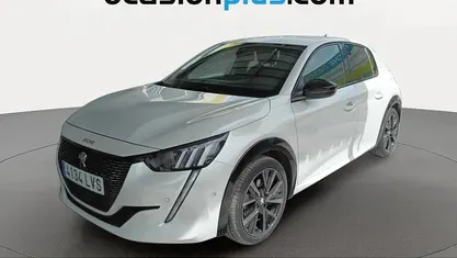 Usado Peugeot 208 GT 131 CV (96 kW) 2021 Blanco Utilitario