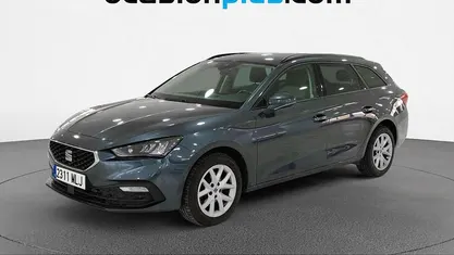 Käytetty Seat Leon ST Style 131 HP (96 kW) 2023 Harmaa Farmari