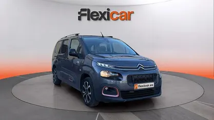 Usado Citroën Berlingo Shine 130 CV (95 kW) 2020 Monovolumen