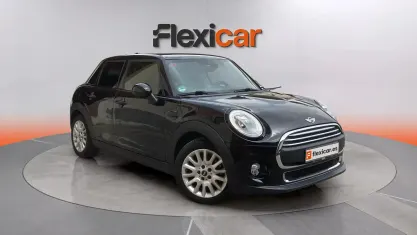 Usado Mini One D 95 CV (69 kW) 2017 Negro Utilitario