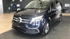 Azul Nuevo 2025 Mercedes V220 Avantgarde Monovolumen | 82.000 €