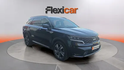 Usado Kia Sorento Plus 230 CV (169 kW) 2024 Gris SUV
