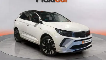 Usado Opel Grandland X Ultimate 131 CV (96 kW) 2022 SUV