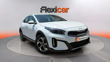 Usado Kia XCeed 120 CV (88 kW) 2023 Blanco SUV