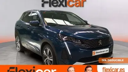Usado Peugeot 3008 Allure 131 CV (96 kW) 2021 Verde SUV