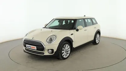 Usado Mini One D Clubman 116 CV (85 kW) 2016 Blanco Familiar