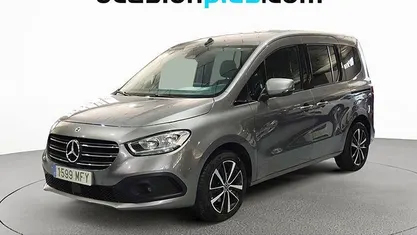 Usado Mercedes T180 116 CV (85 kW) 2023 Monovolumen