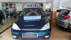 Usado 2002 Ford Focus Trend Berlina | 2190 € (Precio justo)