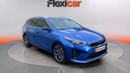 Usado Kia Ceed GT GT-Line 140 CV (102 kW) 2019 Azul Familiar