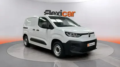 Usado Citroën Berlingo 102 CV (75 kW) 2025 Blanco Monovolumen