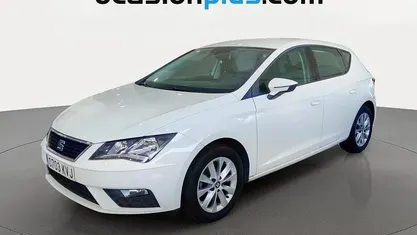 Usado Seat Leon Style 131 CV (96 kW) 2019 Blanco Utilitario