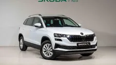 Blanco cmetalizadoe Usado 2024 Skoda Karoq Selection SUV | 27.900 € (Un poco caro)
