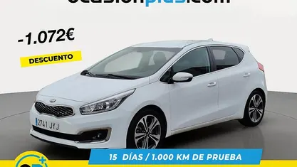 Blanco Usado 2017 Kia Ceed GT Utilitario | 12.872 € (Precio justo)