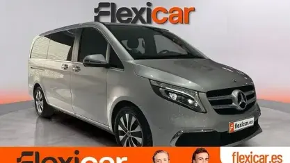 Usado Mercedes V250 Avantgarde 190 CV (139 kW) 2022 Gris Monovolumen