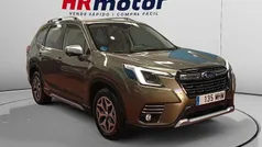 Blanco Usado 2023 Subaru Forester SUV | 26.490 € (Buen precio)