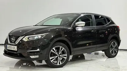 Negro Usado 2018 Nissan Qashqai N-Connecta SUV | 15.490 € (Precio justo)