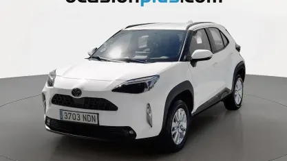 Usado Toyota Yaris Cross Business Edition 116 CV (85 kW) 2024 Blanco SUV