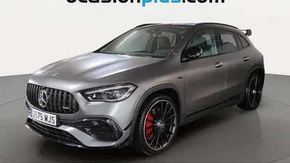 Usado 2023 Mercedes GLA45 AMG AMG SUV | 76.264 €