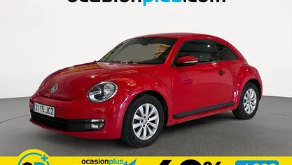 Usado VW Beetle 105 CV (77 kW) 2015 Rojo Utilitario