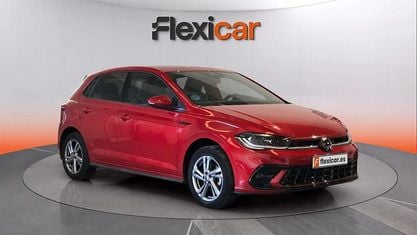 Begagnad VW Polo R-line 110 HK (80 kW) 2023 Röd Halvkombi