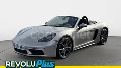 Gris / plata Usado 2017 Porsche 718 Boxster S Descapotable | 64.150 €