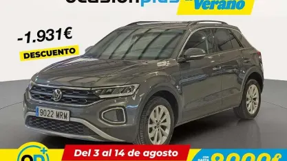 Usado VW T-Roc Life 110 CV (80 kW) 2024 Gris SUV