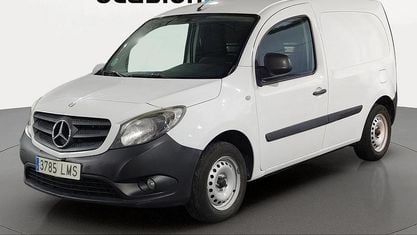 Używany Mercedes Citan 109 90 KM (66 kW) 2021 Biały Kombi