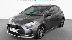 Gris Usado 2021 Toyota Yaris Hybrid Style Utilitario | 18.900 € (Precio justo)