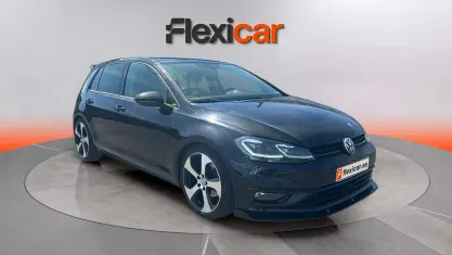 Usado VW Golf VII Sport 150 CV (110 kW) 2018 Negro Utilitario