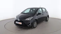 Negro Usado 2018 Toyota Yaris Hybrid Active Utilitario | 13.899 € (Precio justo)