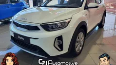 Blanco Nuevo 2025 Kia Stonic SUV | 21.991 € (Precio justo)